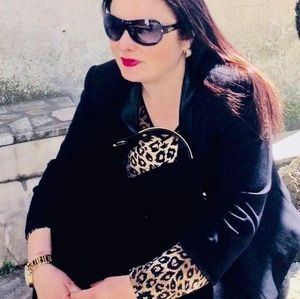 Meet your Posher, Londa